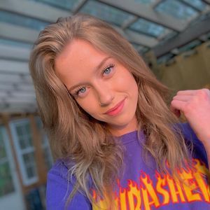 Meet your Posher, Sierra